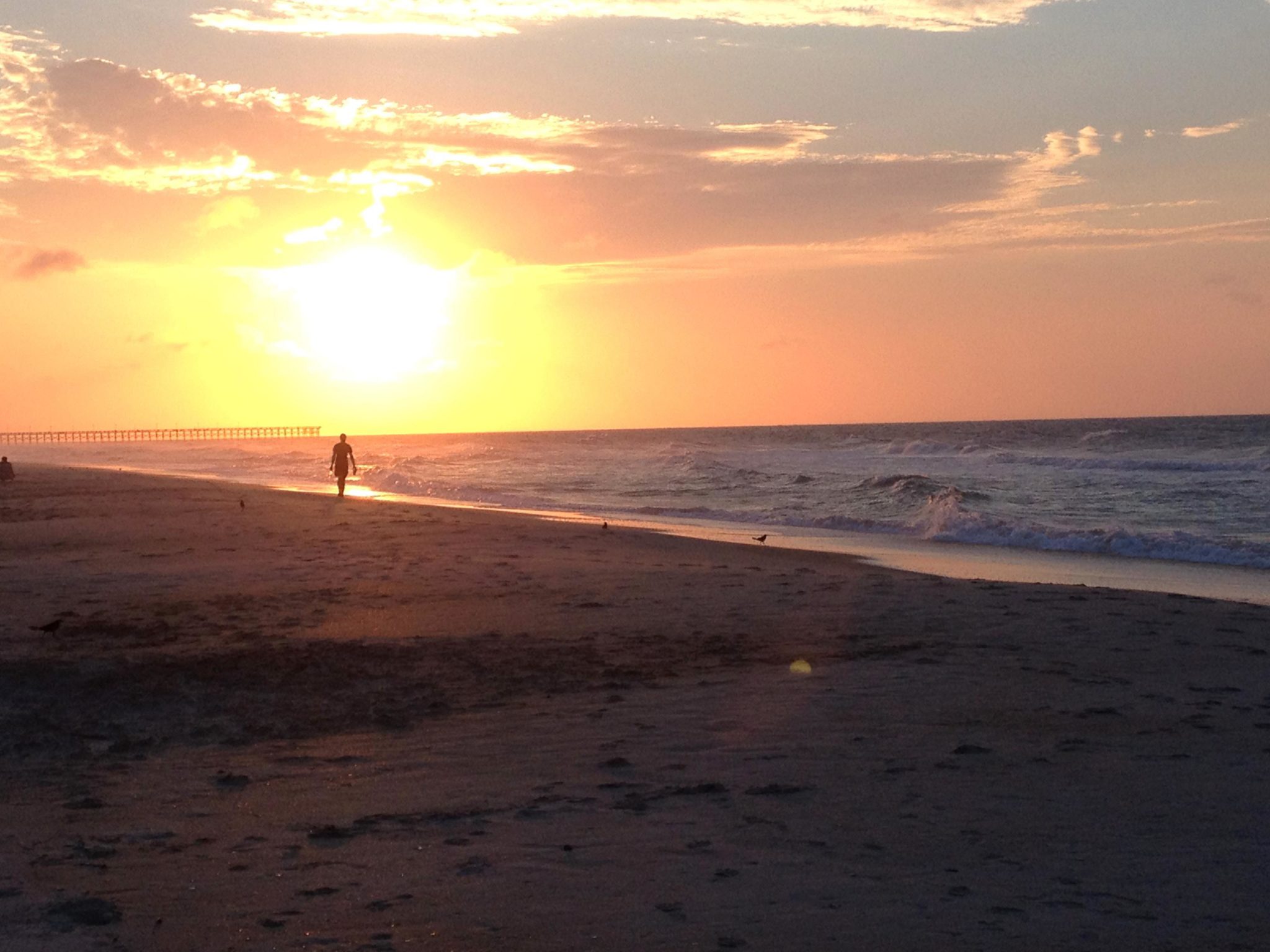 9 Beach Walking Benefits